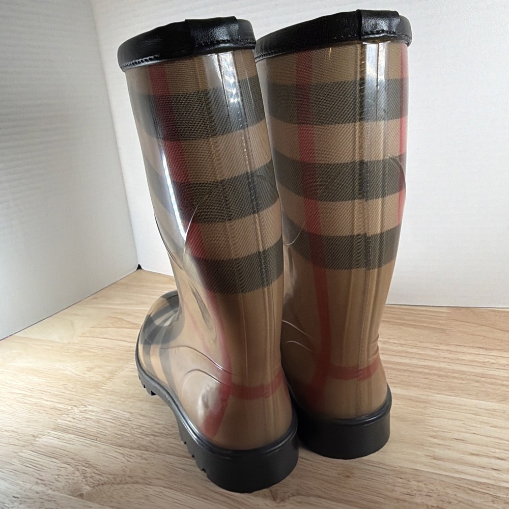 BURBERRY Haymarket Rain Boots Classic Check Size 35 Made In Italy READ! - Picture 5 of 12